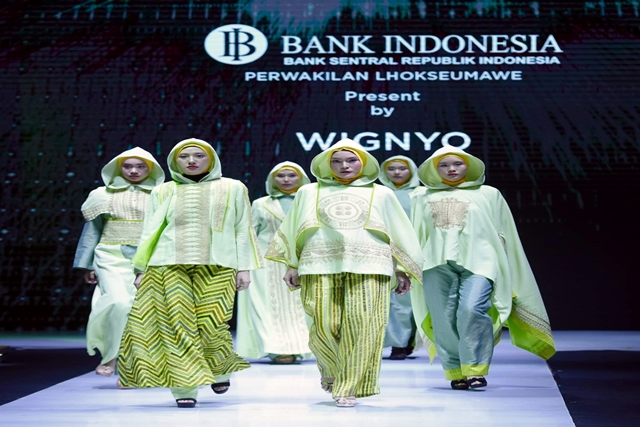 Koleksi Dara Baro by Wignyo Rahadi Memukau di Muffest 2019